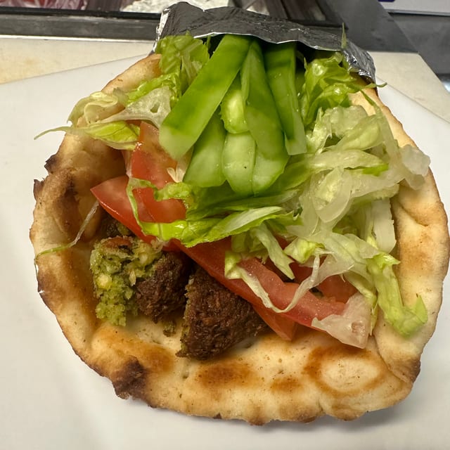 Falafel Pita.