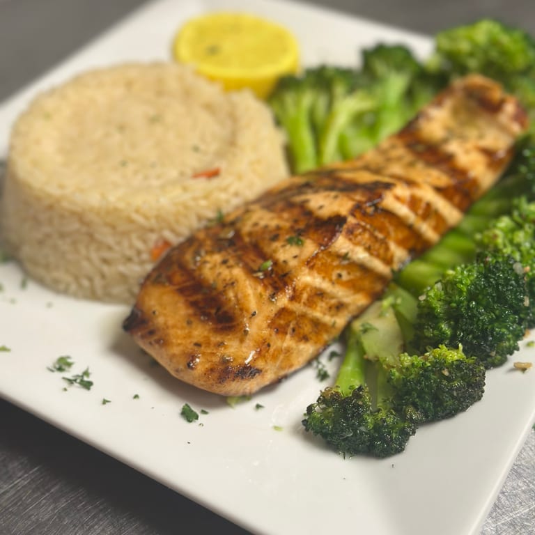 Delicious Grilled Salmon Options